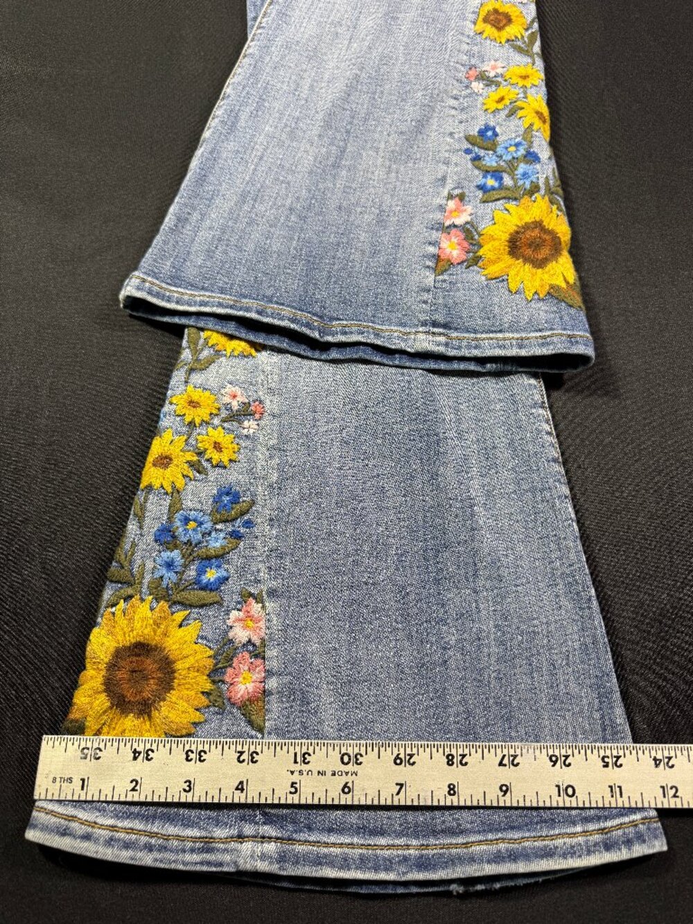 NWOT Rare Free People x Driftwood Farrah Embroidered Flare Jeans Sz 26 - Picture 11 of 16